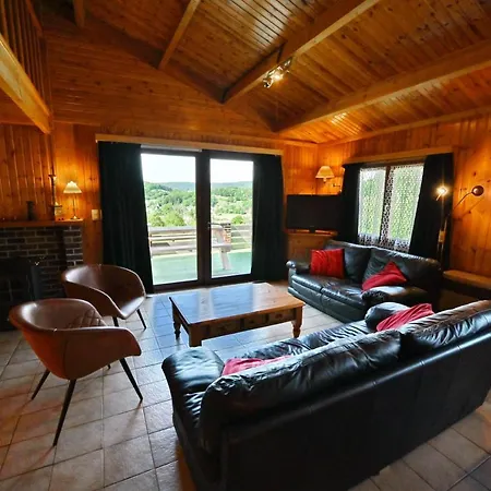 Alpehytte River View